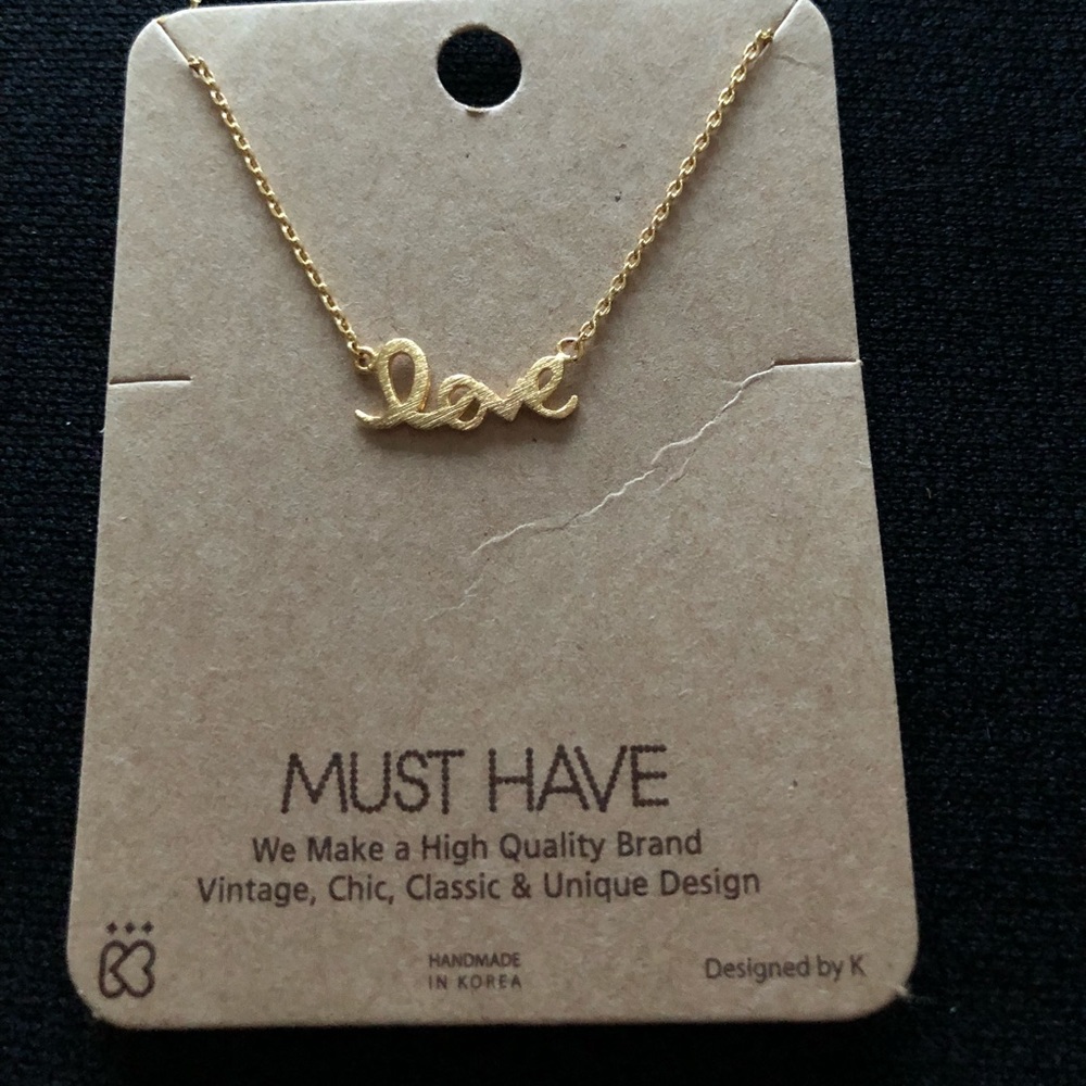 Love necklace 💛